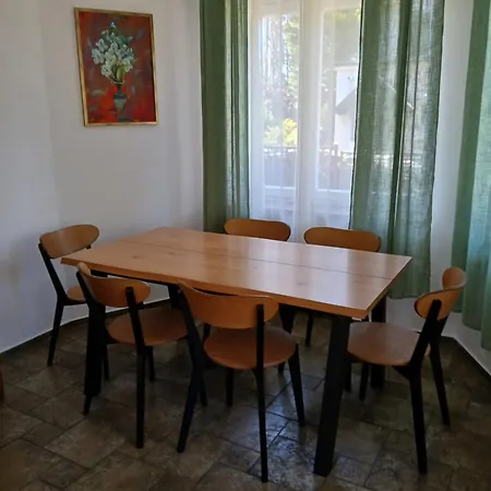Nad Jeziorem Appartamento Male Swornegacie
